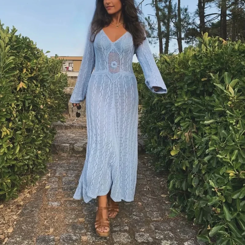 봄 새로운 니트 속이 빈 비치 커버 업 드레스 우아한 플레어 슬리브 V 넥 롱 드레스 새로운 여성 솔리드 컬러 비키니 드레스