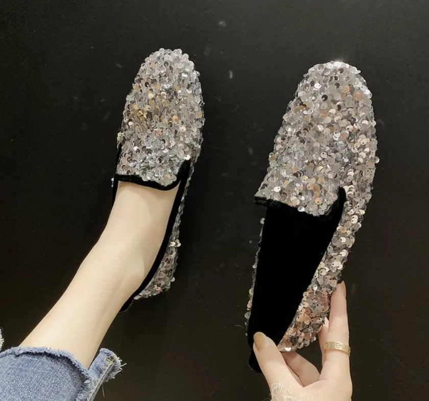 Women Flat Glitter Sneakers Casual Female Slip-On Bling Platform Comfortable Plus Size Loafer Shoes km87