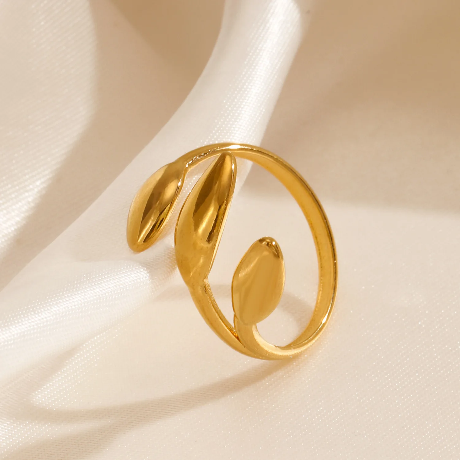 Fashion Stainless Steel Leaves Open Rings for Women Female Gold Color Adjustable Finger Ring Wedding Party Jewelry Gift 2023 New