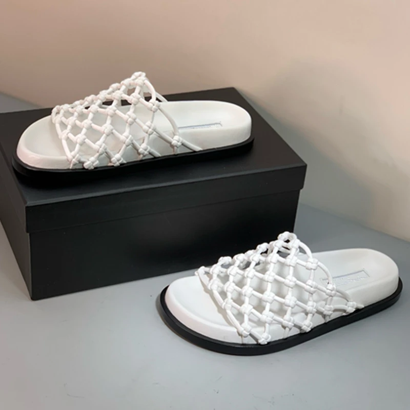 Maxdutti Minimalist Genuine Leather Woven Slippers Shoes Women French Elegant Flat Shoes Vacation Fisherman Slippers Sandals