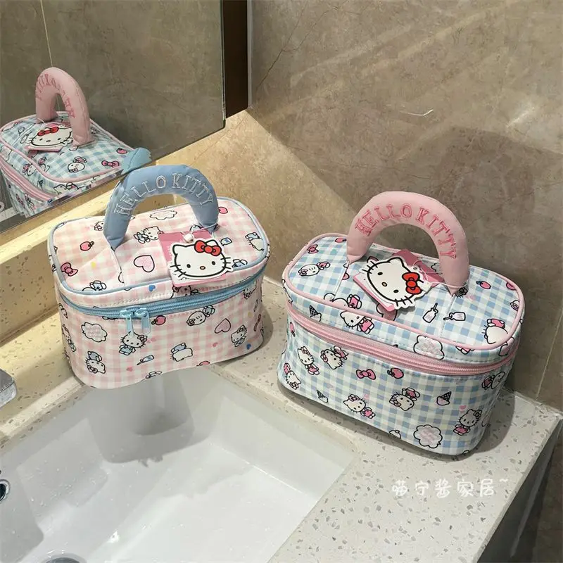 

Косметичка Sanrio Hello Kitty с клетчатым принтом, 23 см, многослойная, портативная, большая вместимость, подарок на день рождения другу