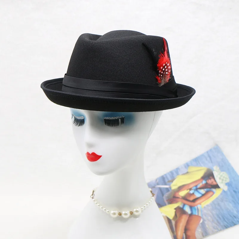 قبعة فيدورا من الصوف قابلة للطي للرجال والنساء مع قبعة جاز ثلاثية الطي مزخرفة بالريش #2