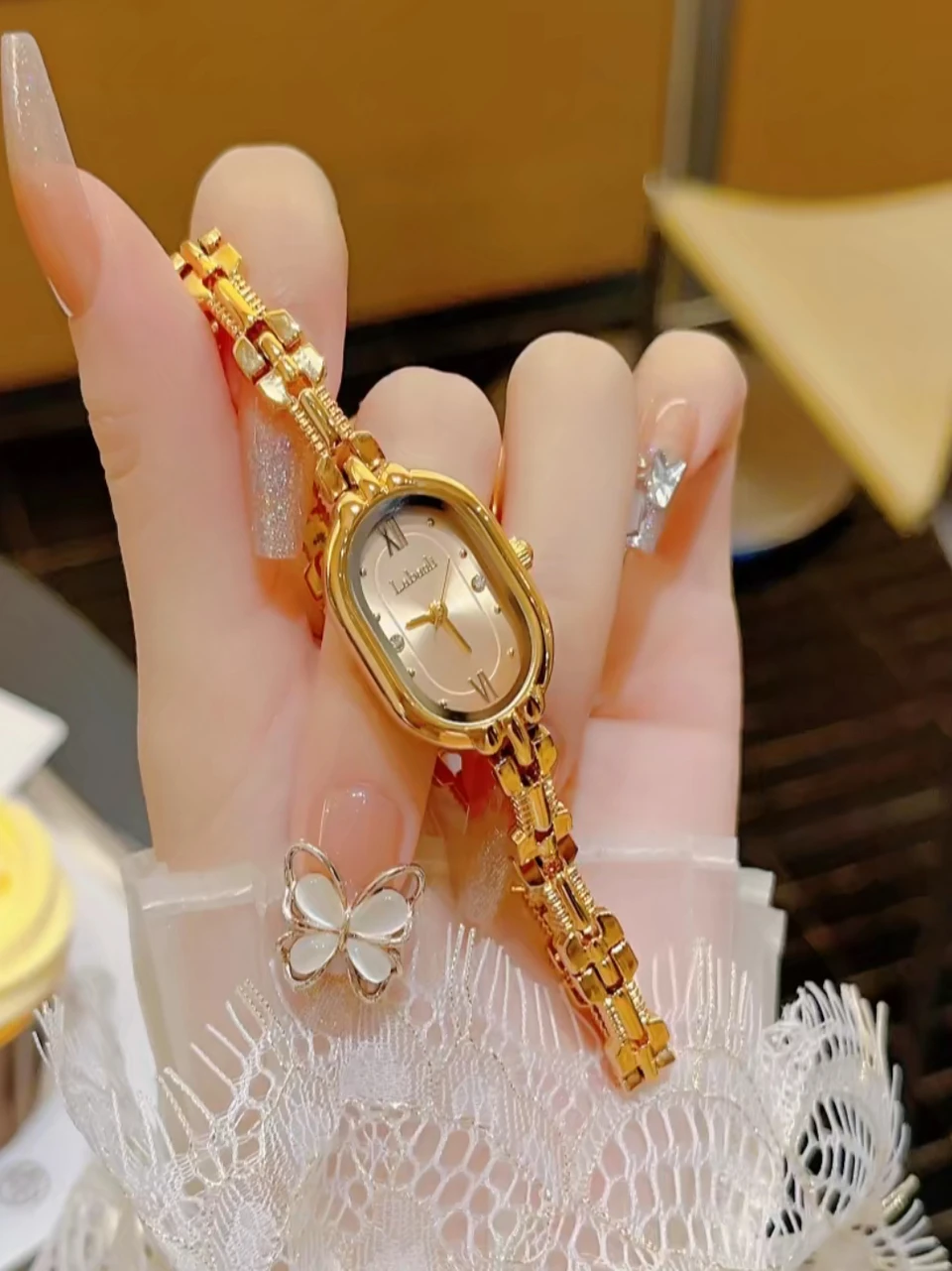 

New Stylish And Luxurious Steel Bracelet Watch Trendy Women'S Quartz Watch Perfect Gift For Ladies Exquisite Women'S Wristwatch.