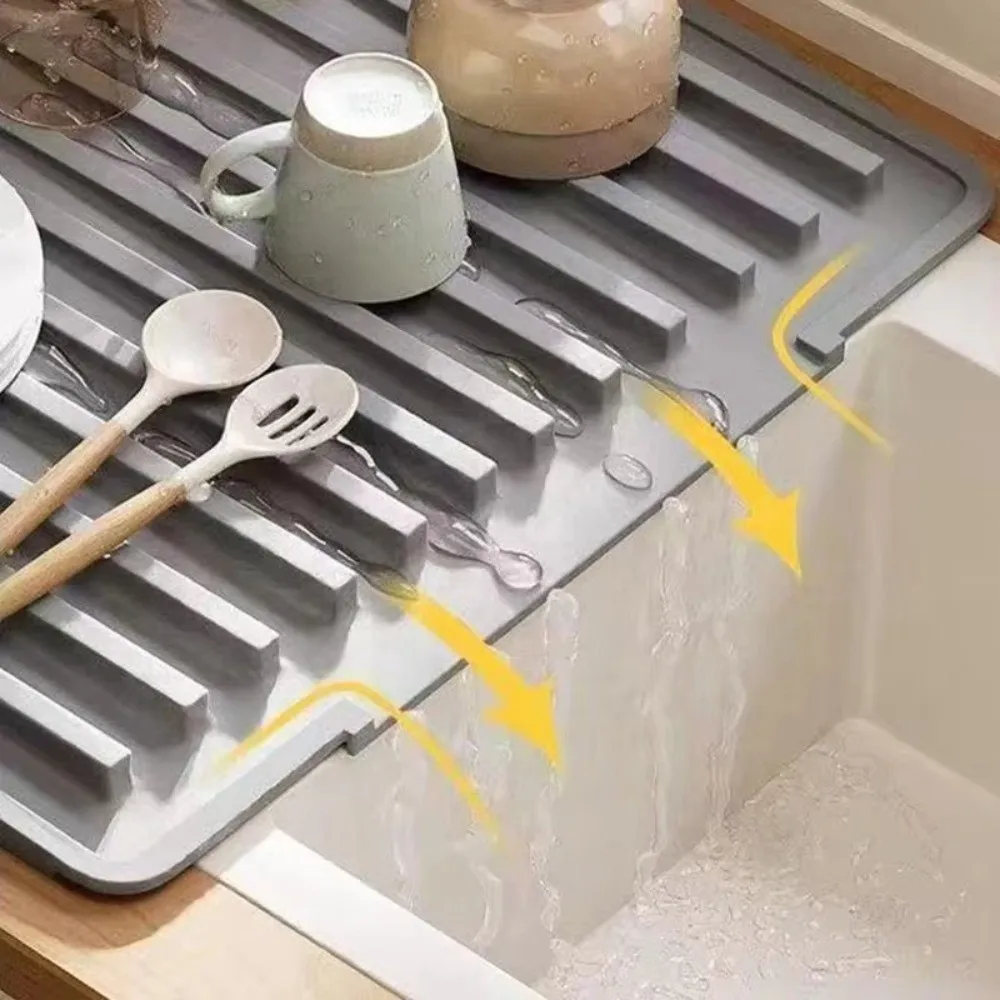 Slope Design Silicone Drain Mat Thickening Kitchen Storage Accessory Kitchen Drain Quickly Mat Anti-hot Pan Mat Dish Drying Mat