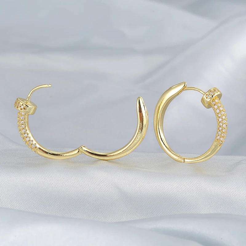 New European and American Fashion Classic Temperament Copper Zircon Earrings Women\'s Gift Wedding Jewelry Earrings 2024