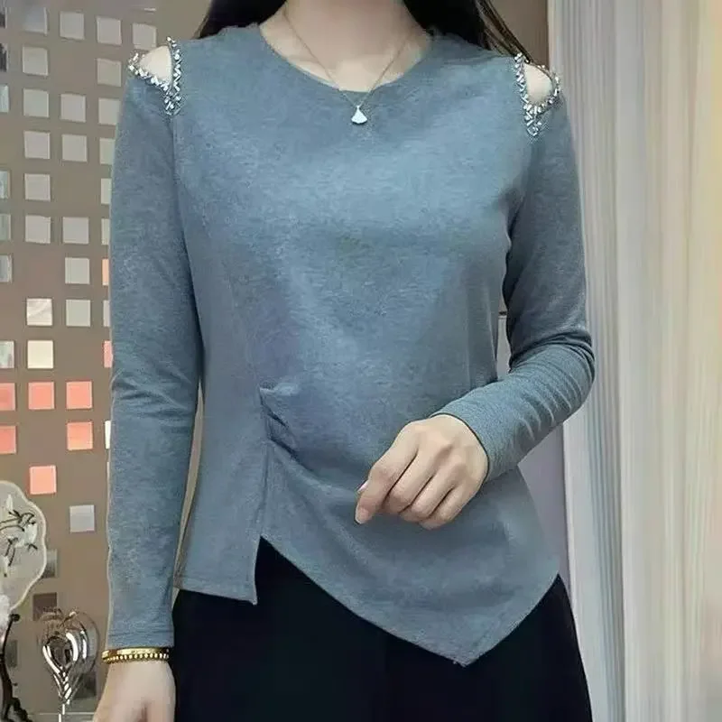 

Elegant Women's V Neck Long Sleeve T Shirt With Rhinestone Shoulder Detail Asymmetrical Hem Office Wear Fashion Top