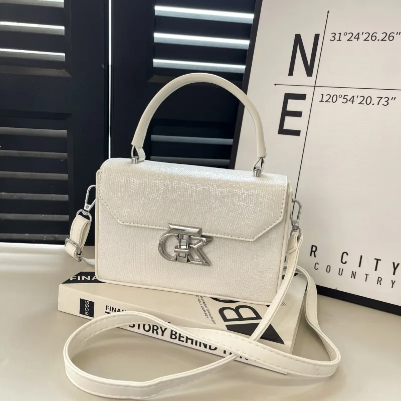 

Classic Designer Leather Tote Bag For Women Luxury Crossbody Shoulder Handbag Elegant Ladies Messenger Purse