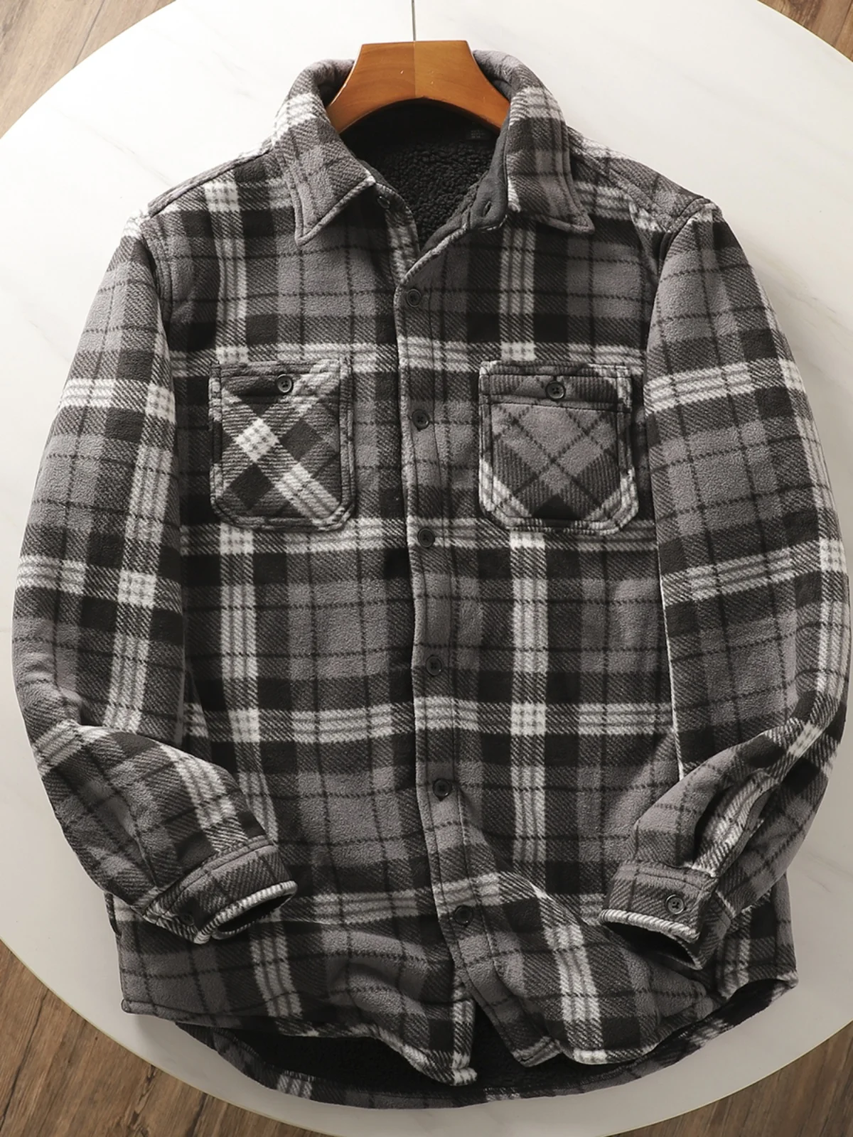 

Thiened Lamb Velvet Plaid irt Men's Autumn Winter Warm Fluffy Long Sve Casual Loose Fit irt Not Puffy Easton U Home