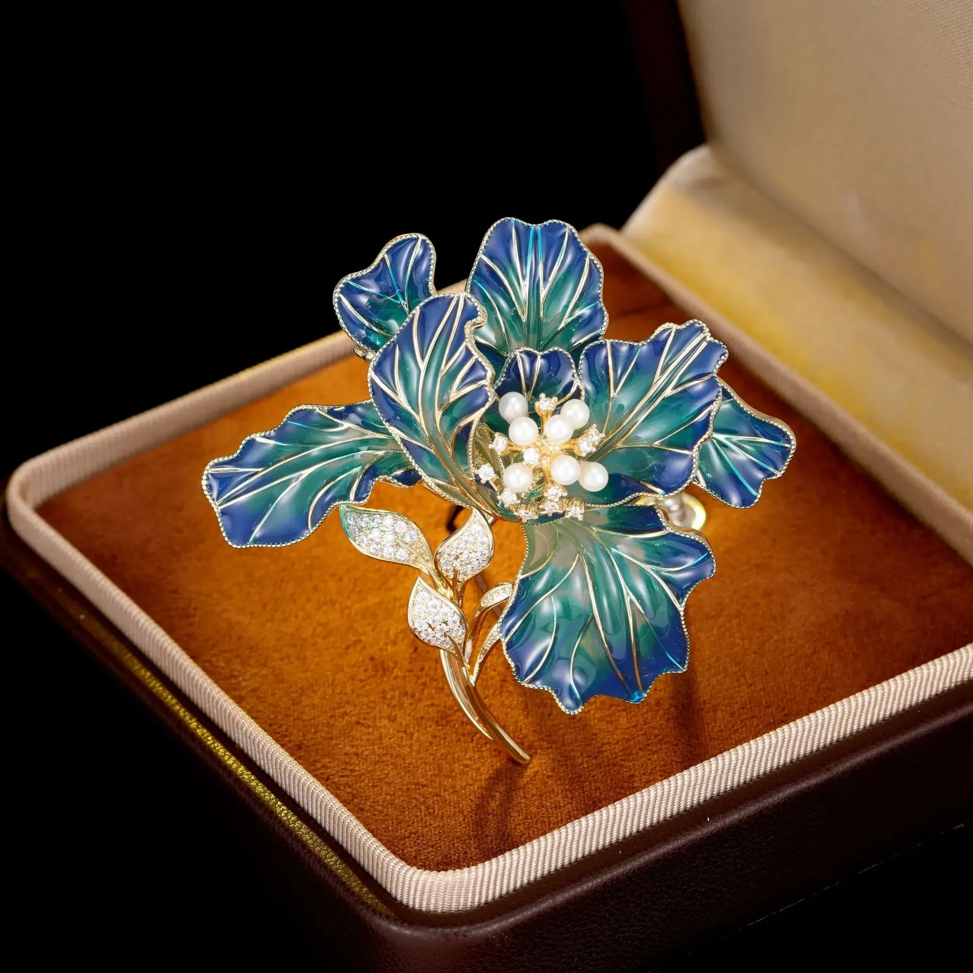 Новинка 2025 года, изысканная брошь цветущего процветания с цветком для женщин, роскошное пальто Cheongsam с цветком пиона, аксессуар-брошь