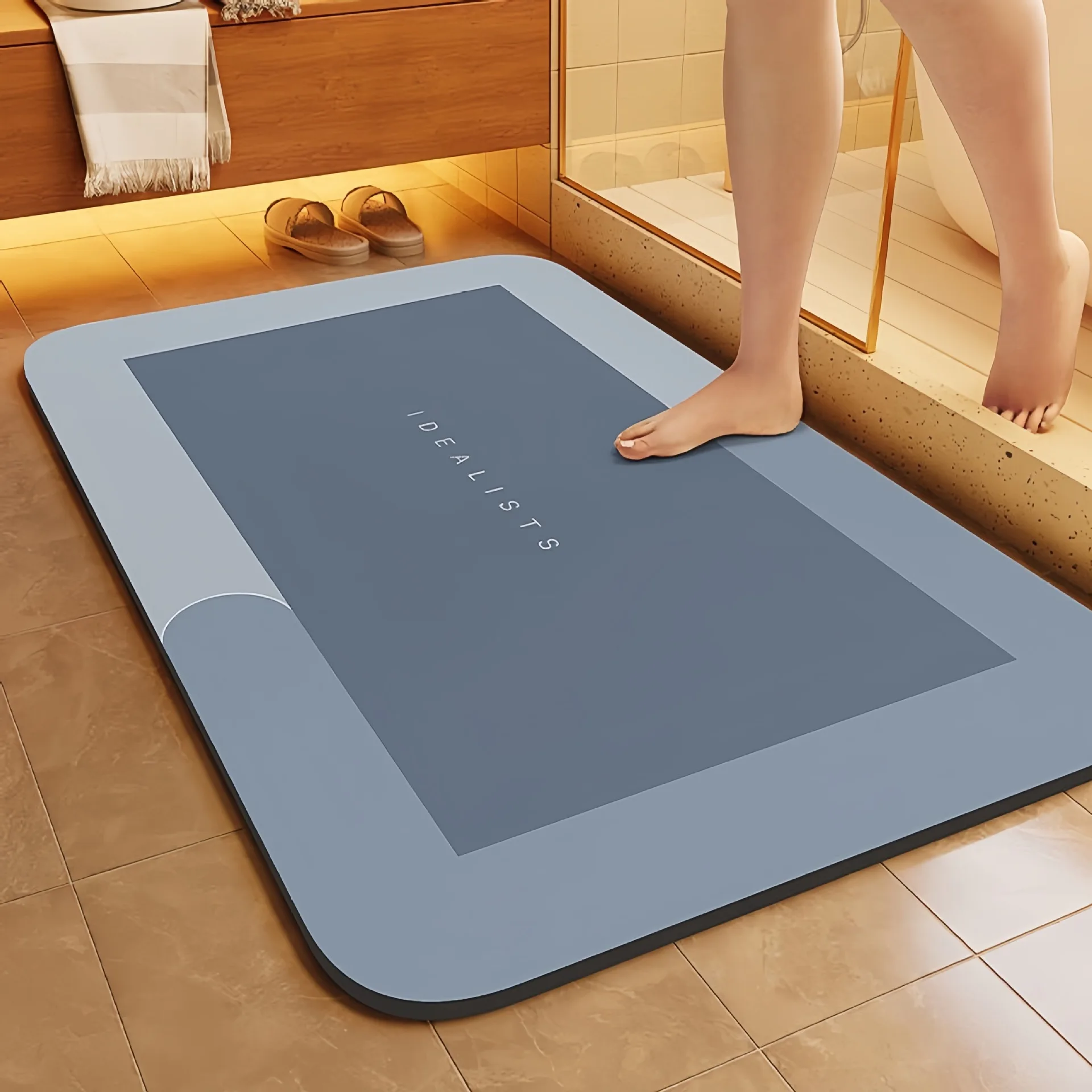 

Thickened diatomite bath mat with anti-slip and water-absorbent properties.