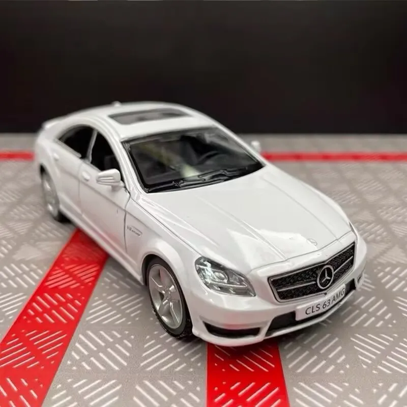 

1:36 Mercedes-Benz CLS63 AMG Coupe, модель спортивного автомобиля из сплава, литье под давлением, металлические автомобили, модель автомобиля, коллекция высокой имитации, подарок для детей
