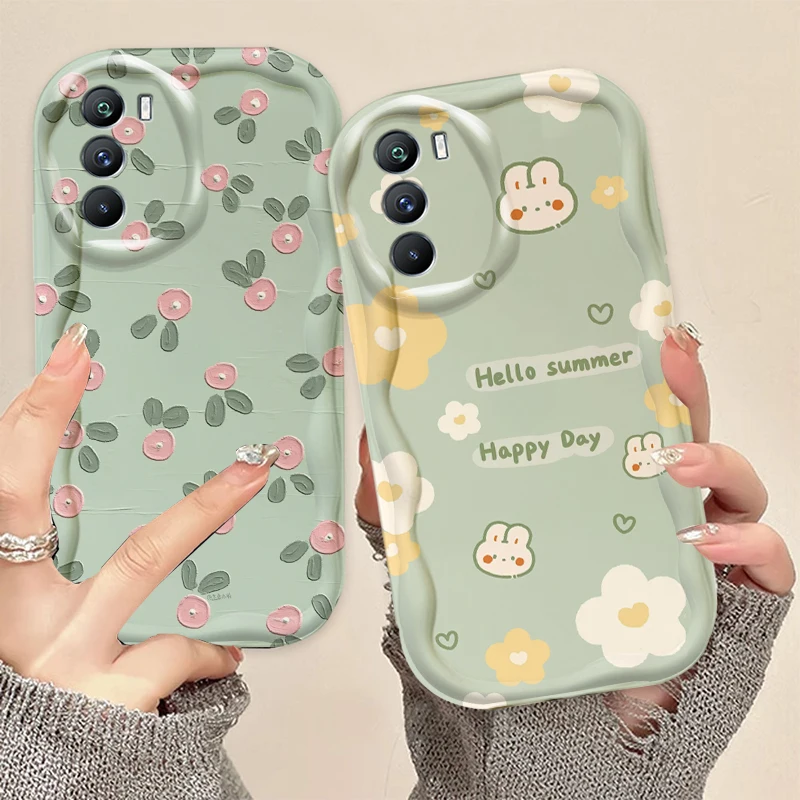 Green And Sweet Flowers For Xiaomi Mi 14 12 12T 11 Lite Poco M6 X6 X5 X4 X3 M3 F4 Pro GT NFC 5G Wave Oil Back Phone Case