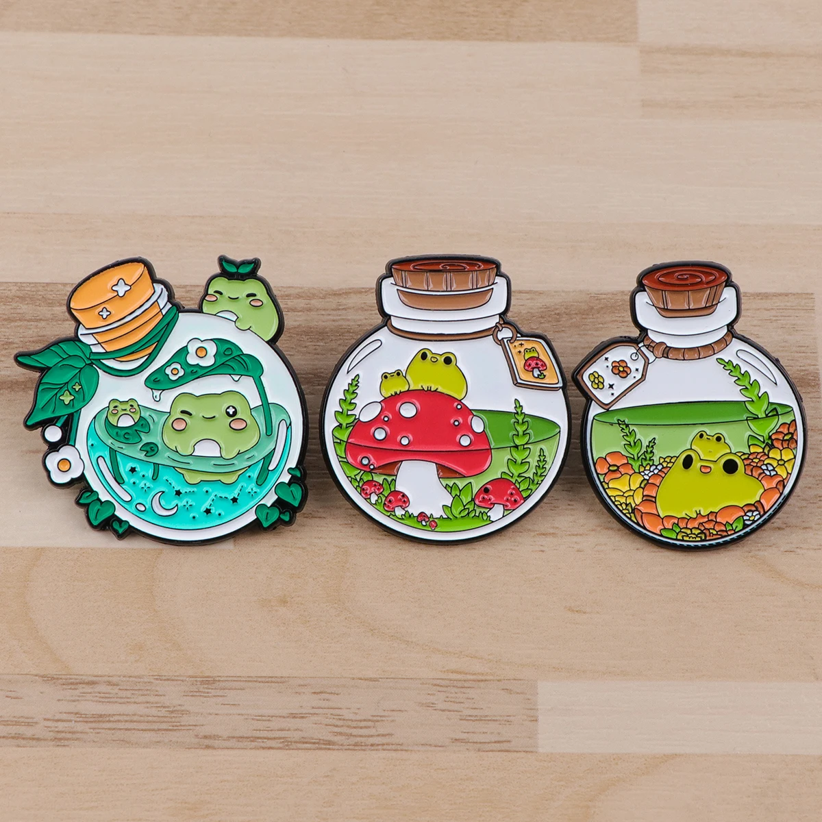 

Cartoon Cute Frog Enamel Pin Badges on Backpack Brooches for Women Men Lapel Pins Kawaii Jewelry Cosplay Accessories Toys Gift