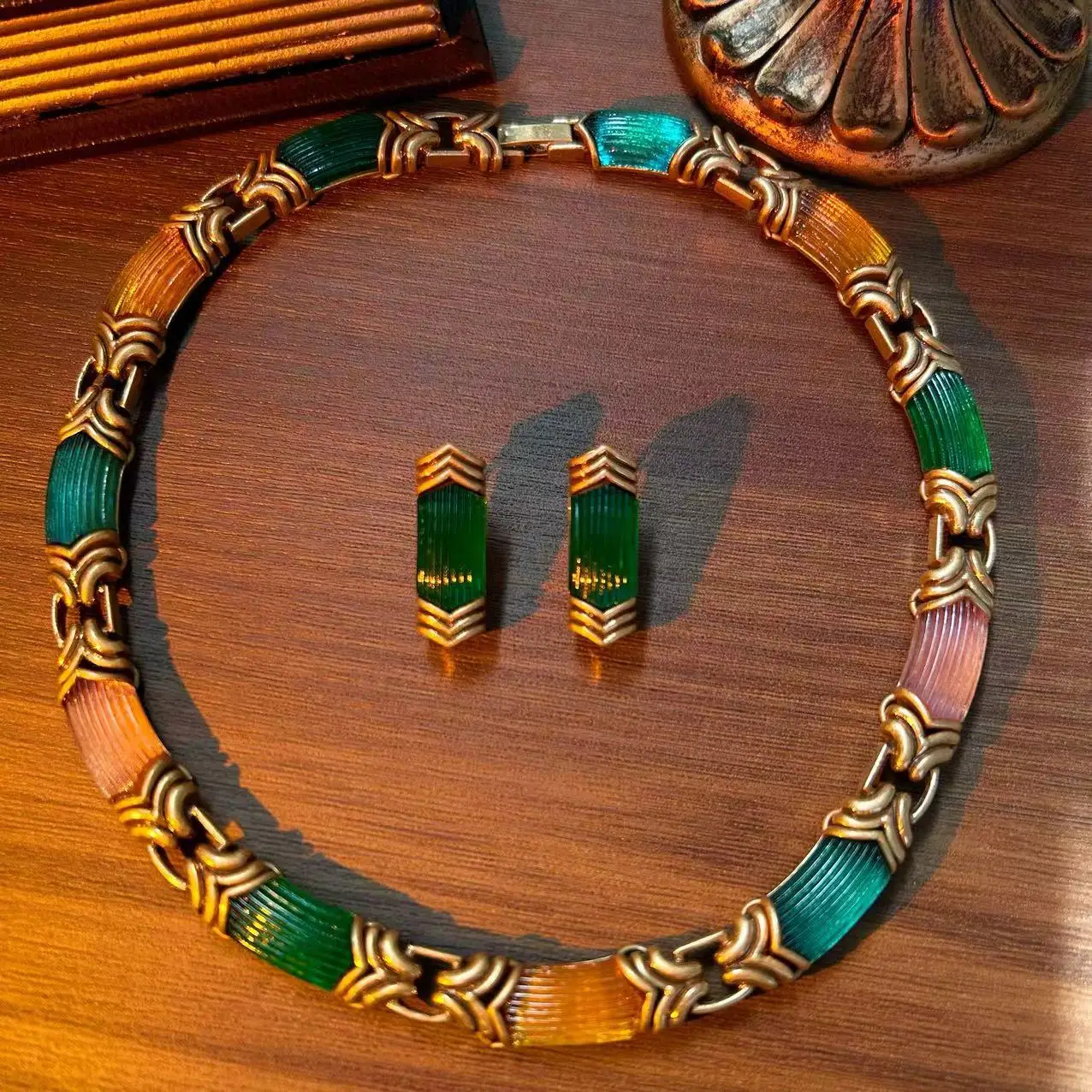 Fashion trend Maillard style colorful necklace earrings