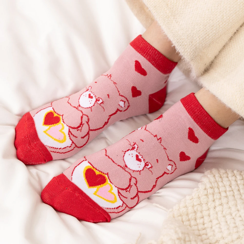 Care Bears Damensocken, Cartoon-Regenbogen-Bär-Bootssocken, bequeme Knöchelsocken, Mädchen-Kawaii-Kurzsocken