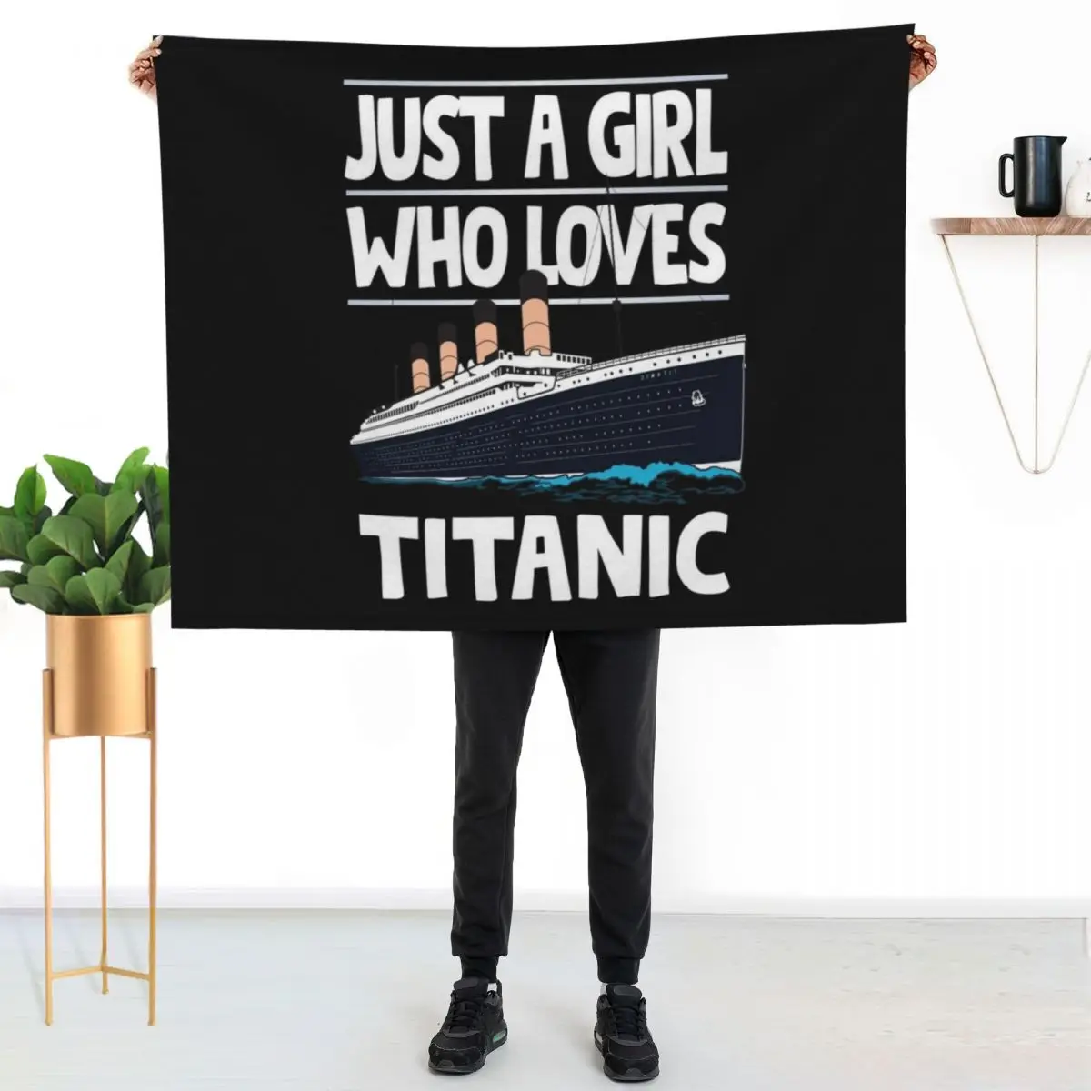 Just A Girl Who Loves Titanic - Titanic Ship Lover Girls and Kids Gift Throw Blanket Beautifuls Quilt Polar Blankets