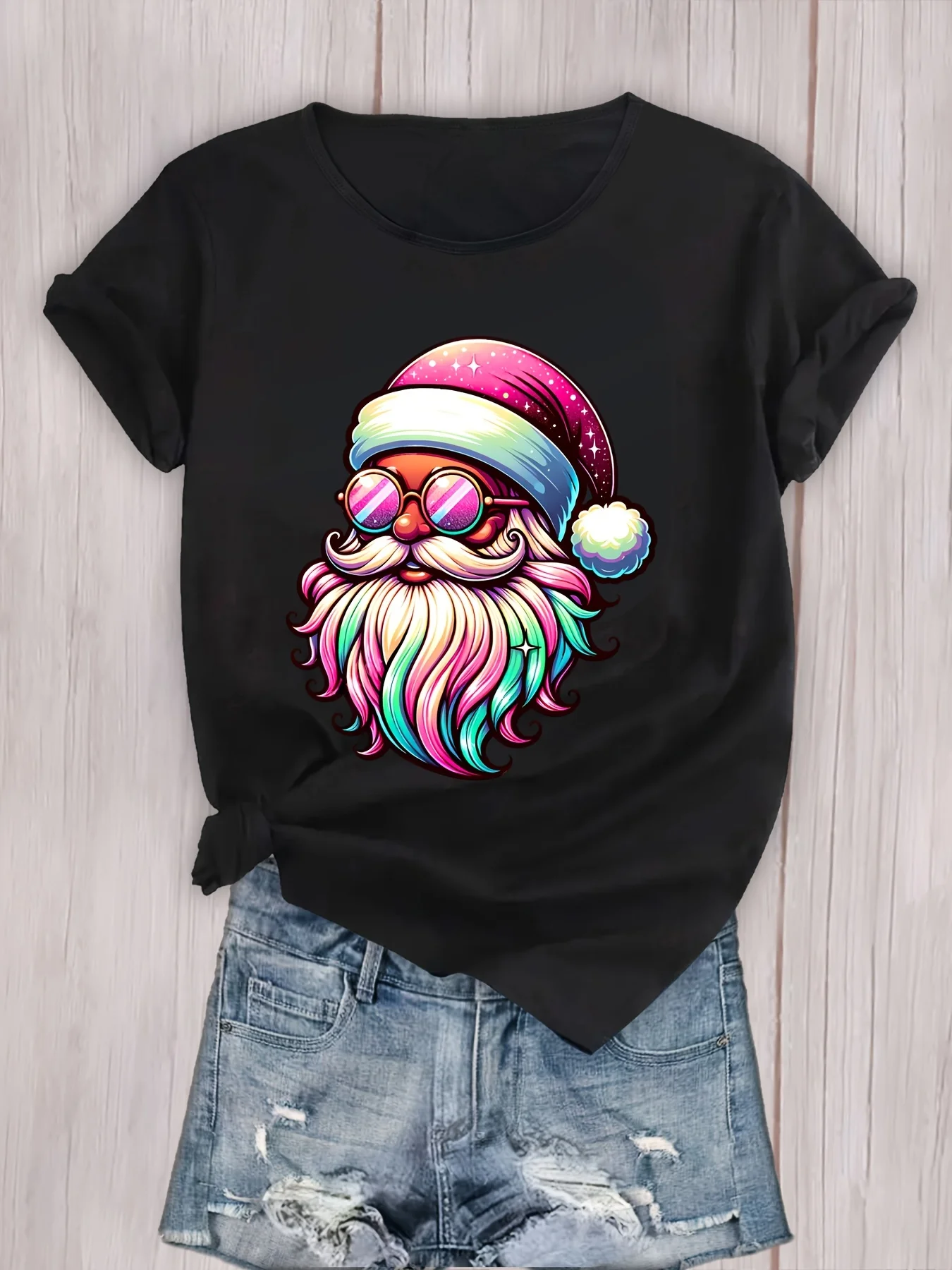 تي شيرت نسائي مطبوع عليه رسومات سانتا كلوز لعيد الميلاد الاحتفالي، مريح برقبة دائرية كاجوال وأكمام قصيرة، ملابس رياضية قابلة للتنفس