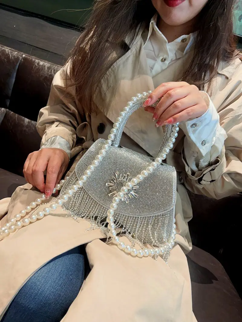 Вечерняя сумка с блестящими стразами и бриллиантами, роскошная блестящая женская сумка с кисточками, кошелек-клатч для свадебной вечеринки, сумка через плечо