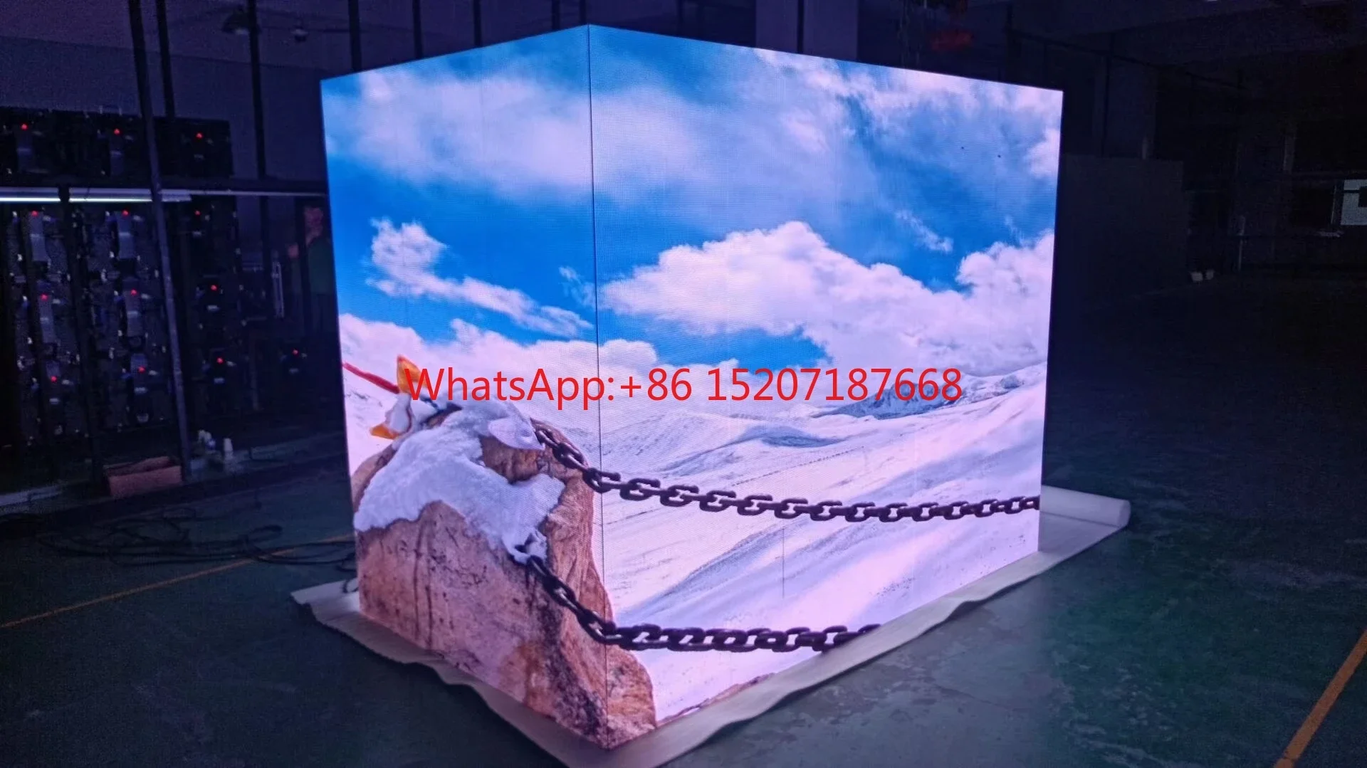 Seamless Smd Led Video Wall Rental Full Color  Led Display P2.976 Outdoor Led Screen For Events 500x500mm Creativity