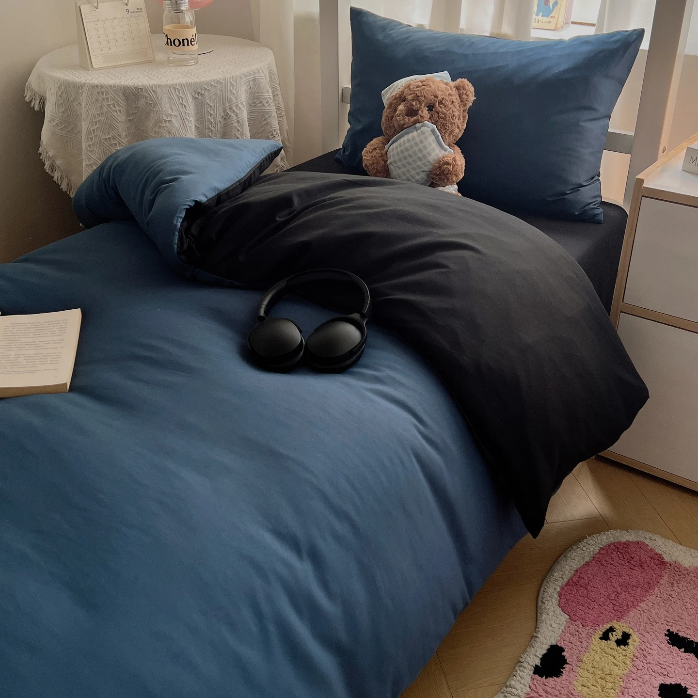 3 pieces of simple two-tone duvet covers, one duvet cover and two pillowcases, bedroom soft set (without inner core)