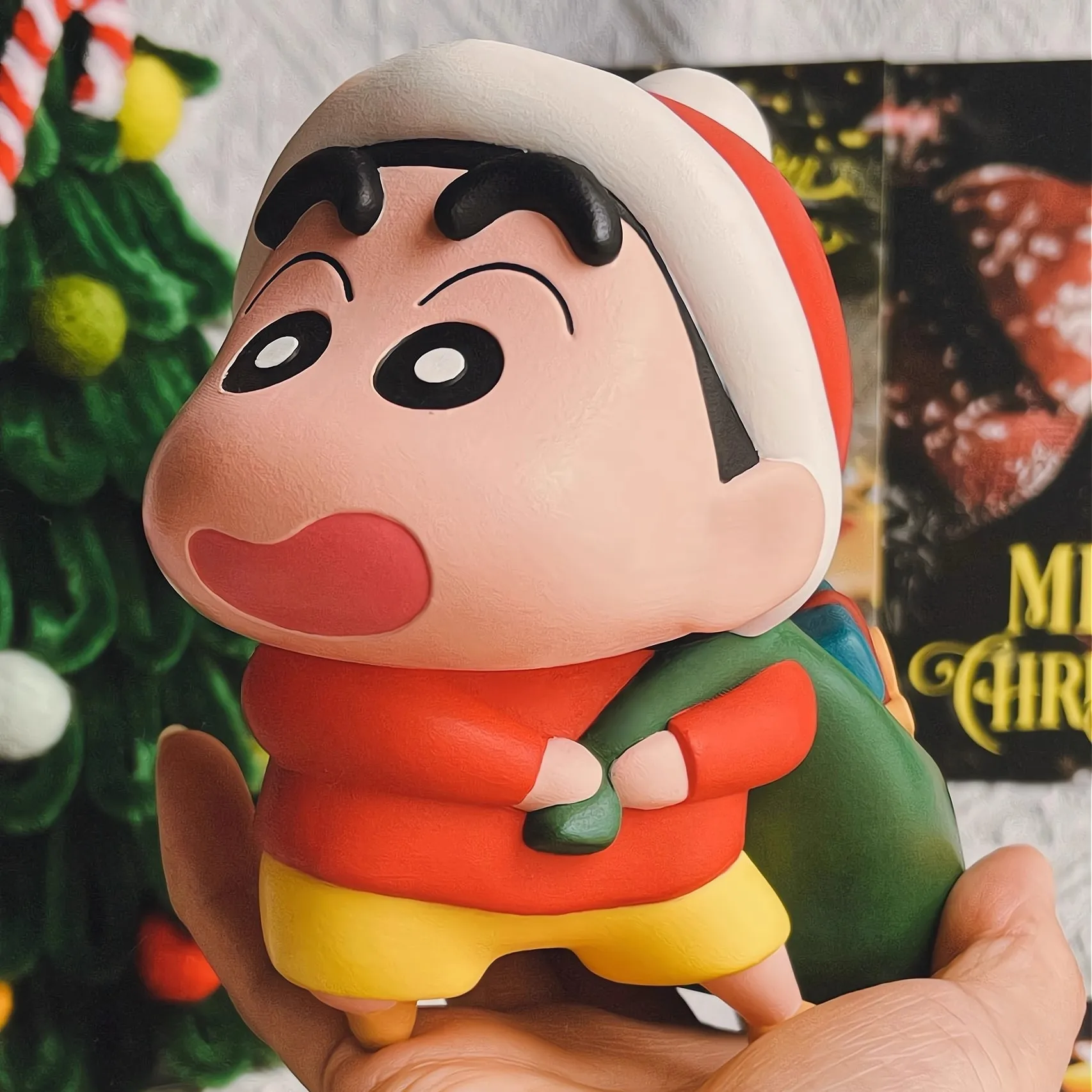 2024 Nieuwe Kerst Animatie Figuren Nieuwigheid Crayon Shin-chan Distributie Serie Desktop Poppen Ornamenten Trendy Speelgoed