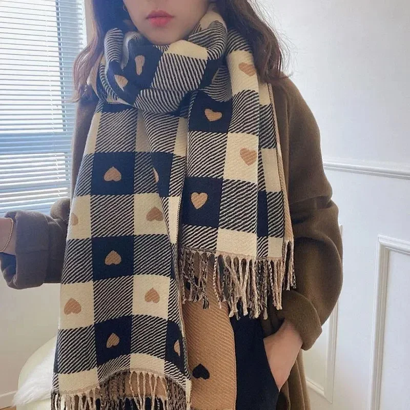 Cashmere Tassel Scarves Women Knitted Heart-pattern Plaid Lovey Girl Winter Scarf College Fashionable Leisure Shawl Wraps