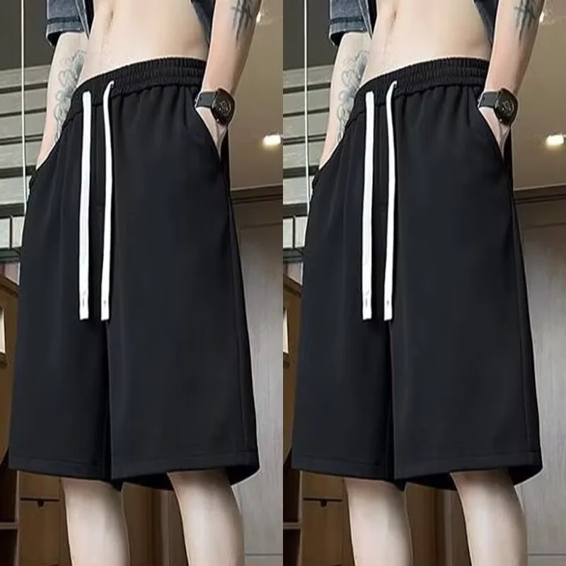 Popular new style trendy temperament ribbed striped casual shorts for men's summer trend outerwear