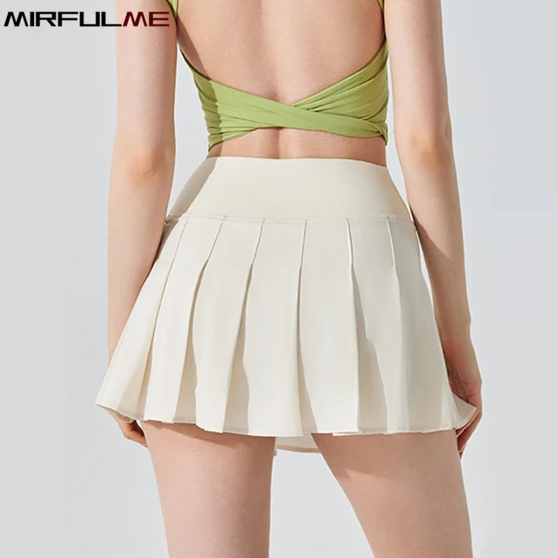 

Женские теннисные юбки, искусственные спортивные шорты из двух предметов, шорты для бадминтона, плиссированные короткие юбки для гольфа, шорты для бега в тренажерном зале и фитнесе с карманом