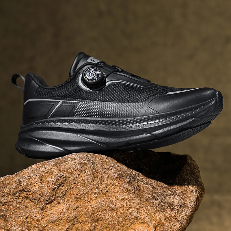 

2026 Classic Hiking Men Shoe Lace Up Rock Climbing Shoes Man Professional Sport Sneakers Non-Slip Mountain Climbing Mens Footwea