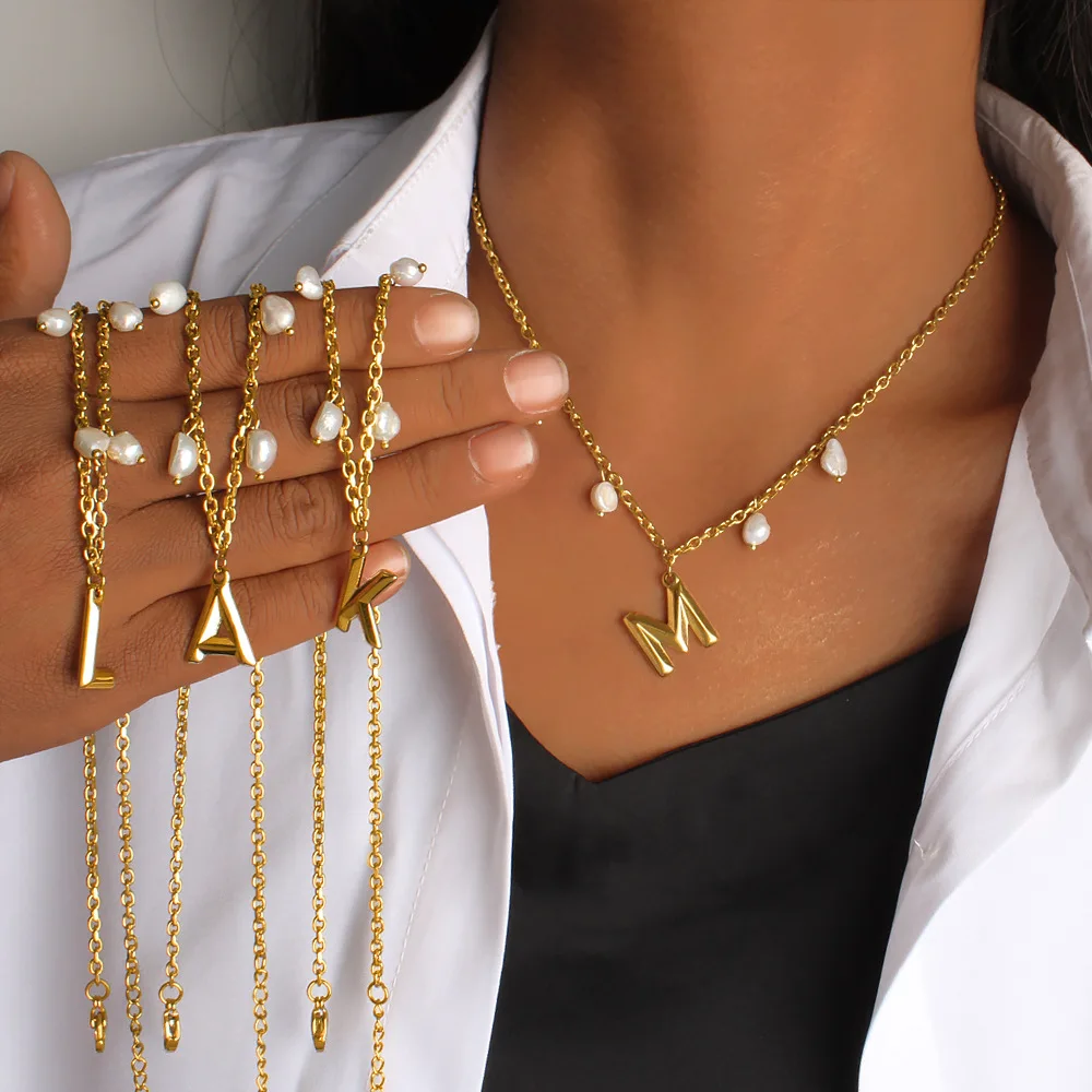 

DIY accessories Guangdong jewelry Amazon DIY pearl pendant collarbone chain titanium steel letter assembly pendant necklace fash