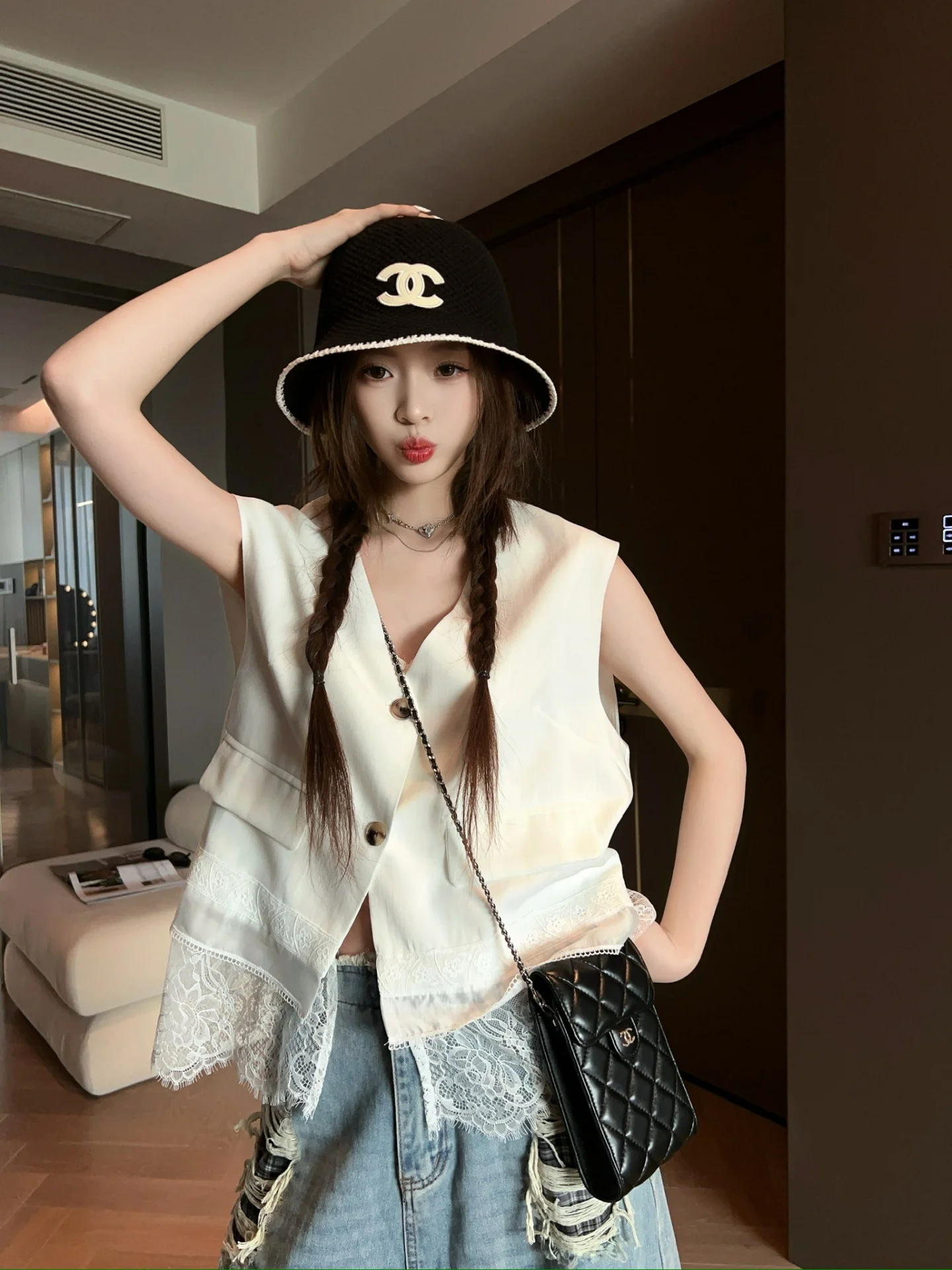 

Fashionable Minimalist Women's Suit Jacket Vest Loose Casual Top Outerwear Polyester Blend Summer 2026 Style