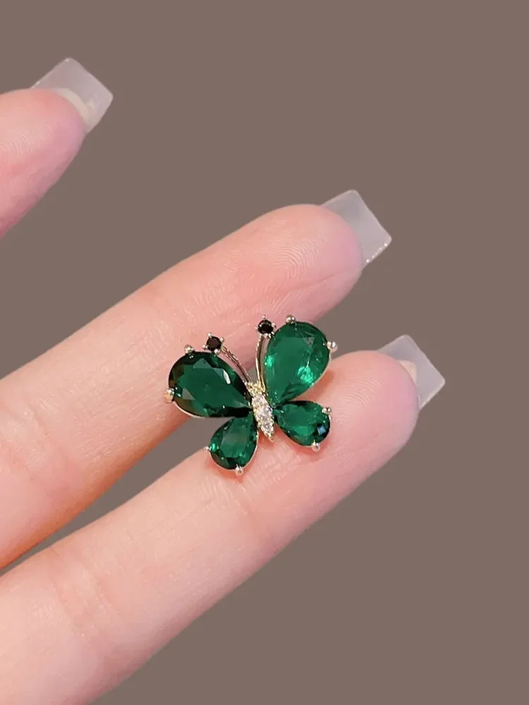 Изысканные-броши-бабочки-для-женщин-и-девочек-зеленые-красные-с-кристаллами-маленькие-булавки-с-насекомыми-темпераментный-корсаж-аксессуары-для-одежды