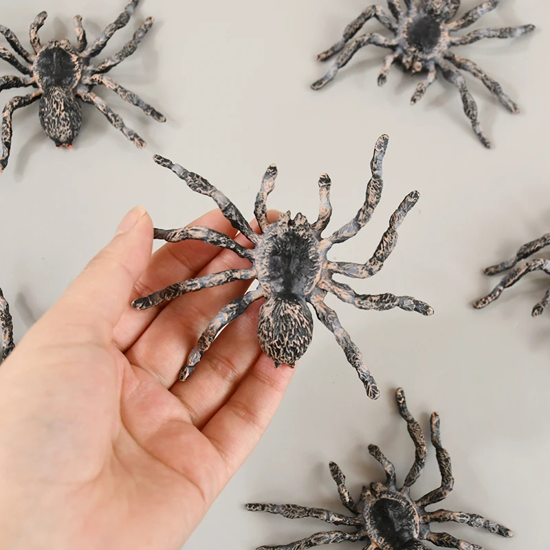 1pcs Halloween Fake Spider Props Plastic Simulated Insect Model Kids Gift Prank Joke Toys Halloween Party Home Decoration