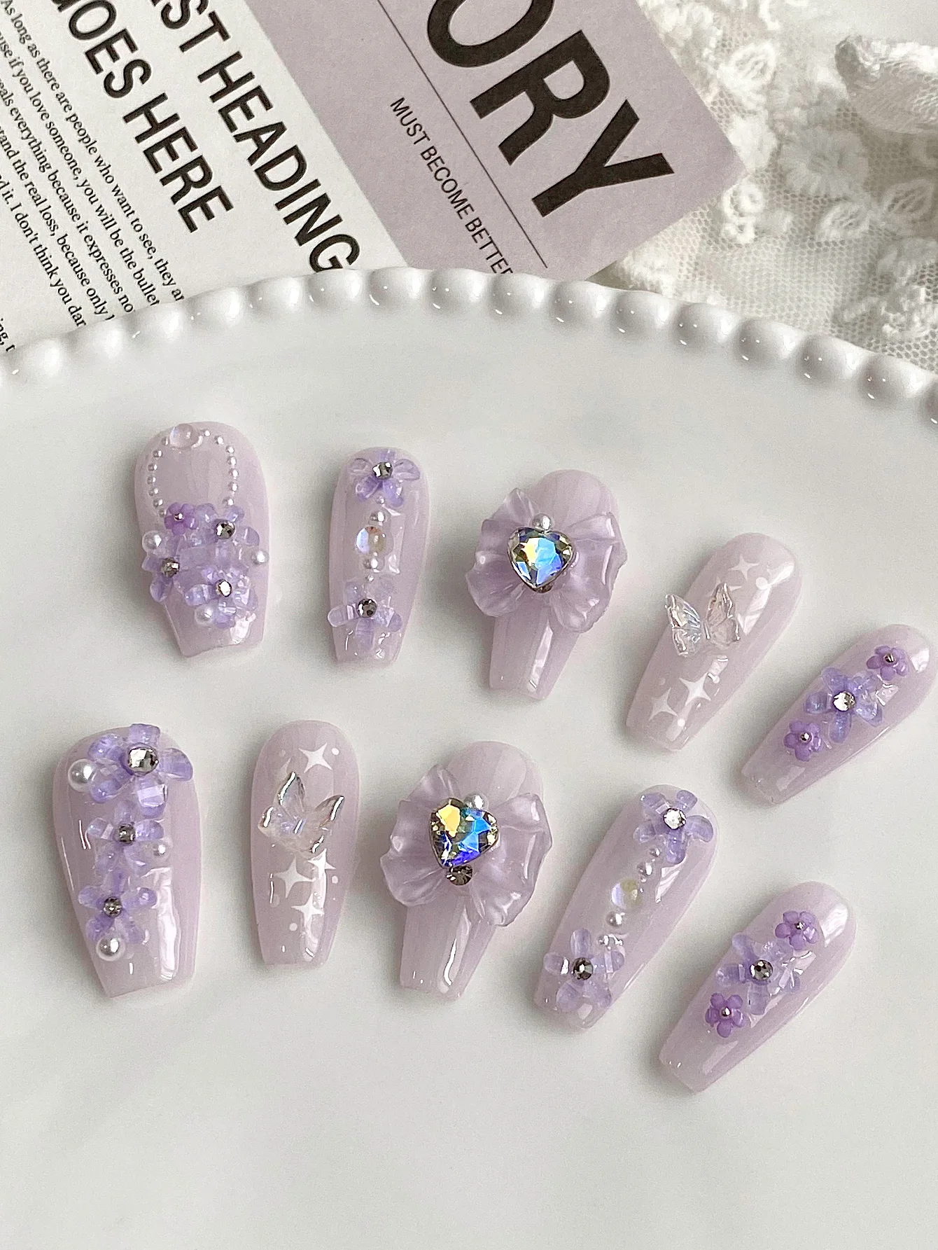 Nail Art Press On - Лавандово-миндальные накладные ногти, ручной работы, с