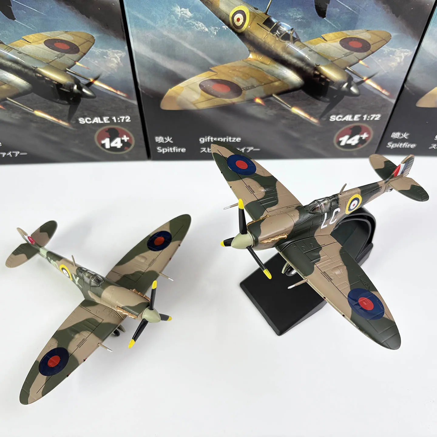 1:72 1/72 Scale WWII British Spitfire Fighter Plane Diecast Metal Airplane Aircraft Ornament Finished Model Collection or Gifts view 4