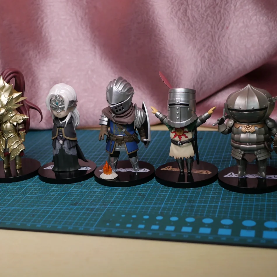 Dark Souls Anime Figure - Siegward the Fire Keeper Solaire Artorias Ornstein PVC Collection Model Doll Toy view 6
