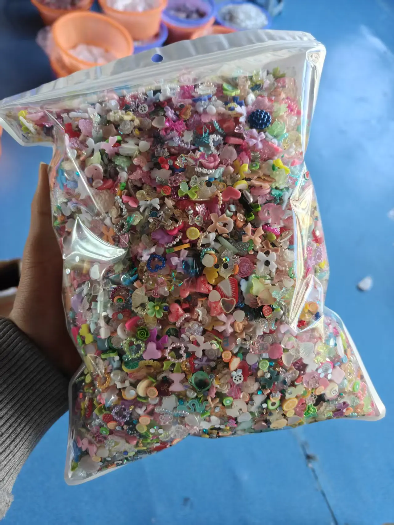 300g  (Approx. 5000pcs) 3D Resin Nail Art Charms - Heart, Butterfly, Floral Designs   Pedicure Decorations for DIY Nail Designs