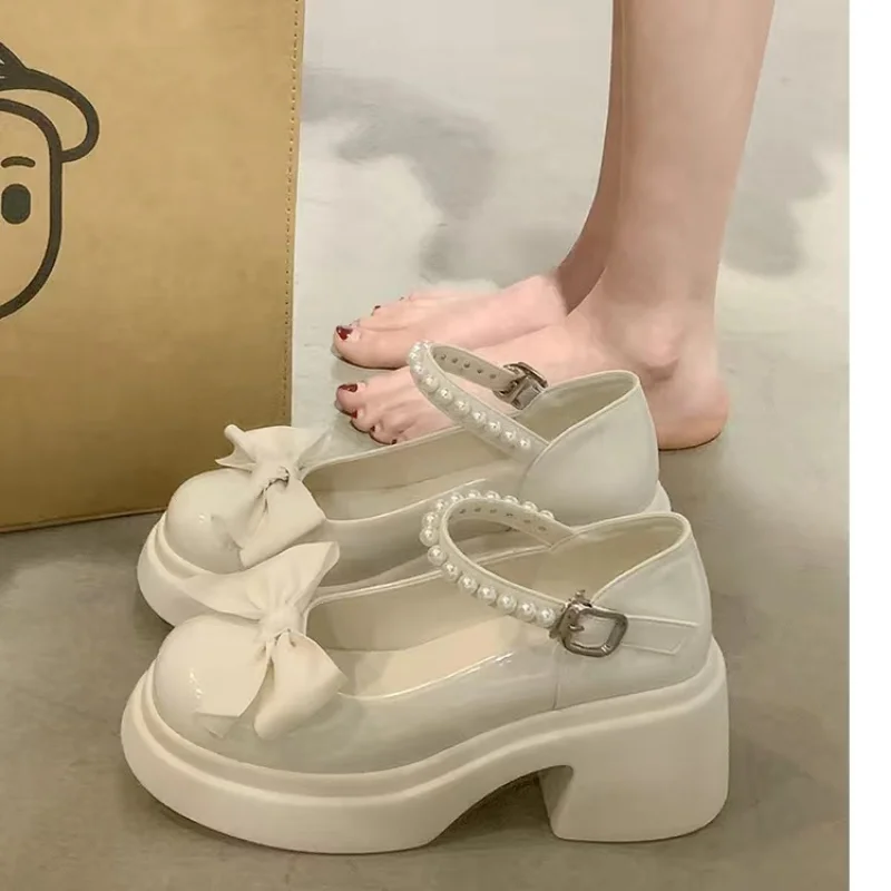 Okrągłe palce Kawaii Lolita Shoes Woman Casual Elegant Pure Color Bow Pumps Antypoślizgowe koreańskie buty na średnim obcasie Chic Summer 2023