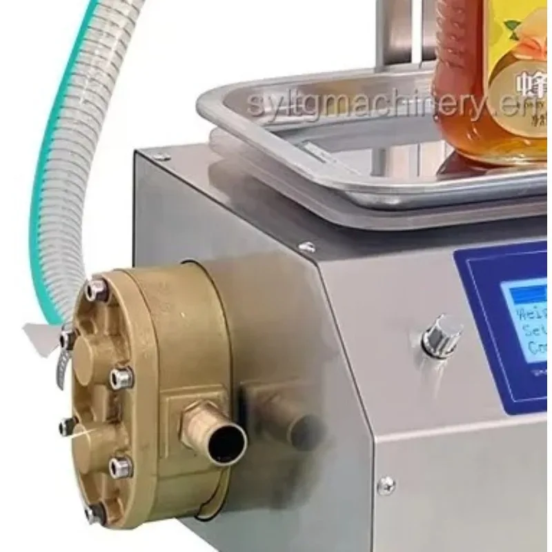 Máquina de recarga autoadhesiva para envasado de botellas pequeñas de bebidas: utilizada para crema, aceite comestible, salsa de soja, núcleo PLC de miel