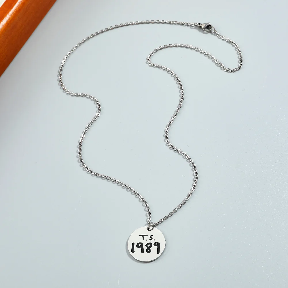 Taylor Swift TS 1989 Creativity Letter Pendant Necklace Hang Tag Jewelry Accessory Trendy Item for Fans view 2