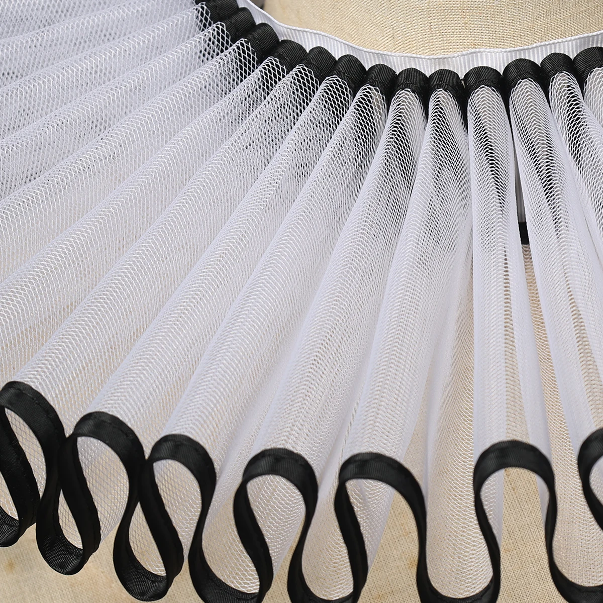 خمر نمط تكدرت طوق الرقبة راف القرون الوسطى الفيكتوري نمط مهرج طوق تأثيري