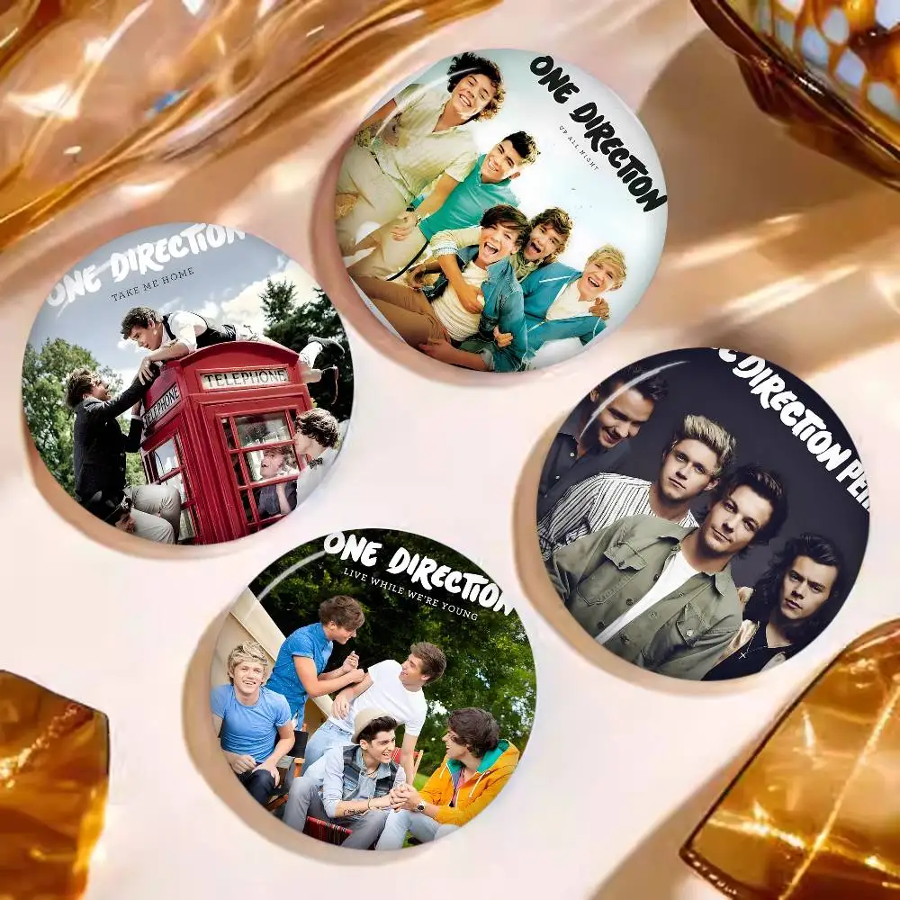 O-One Band Directions Music Soft Button Pin Round Metal Badge Lapel Pin Parts Gift Friends Kid Jewelry