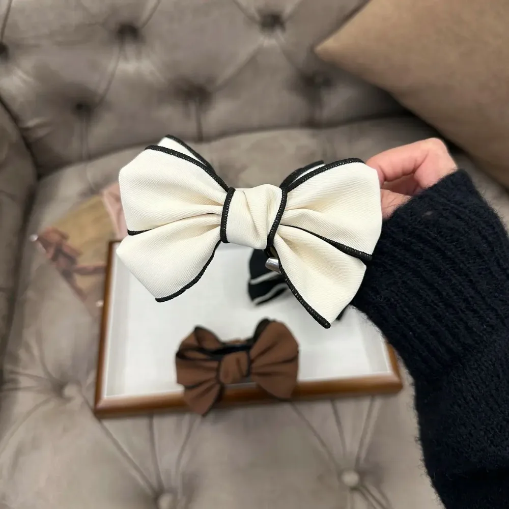 Haarklammern mit Schleife für Frauen, doppelseitig, große Satin-Haifischhaarklammern, solide Schleifenhaare, Haarspangen, rutschfeste Haar-Accessoires – Detail 7