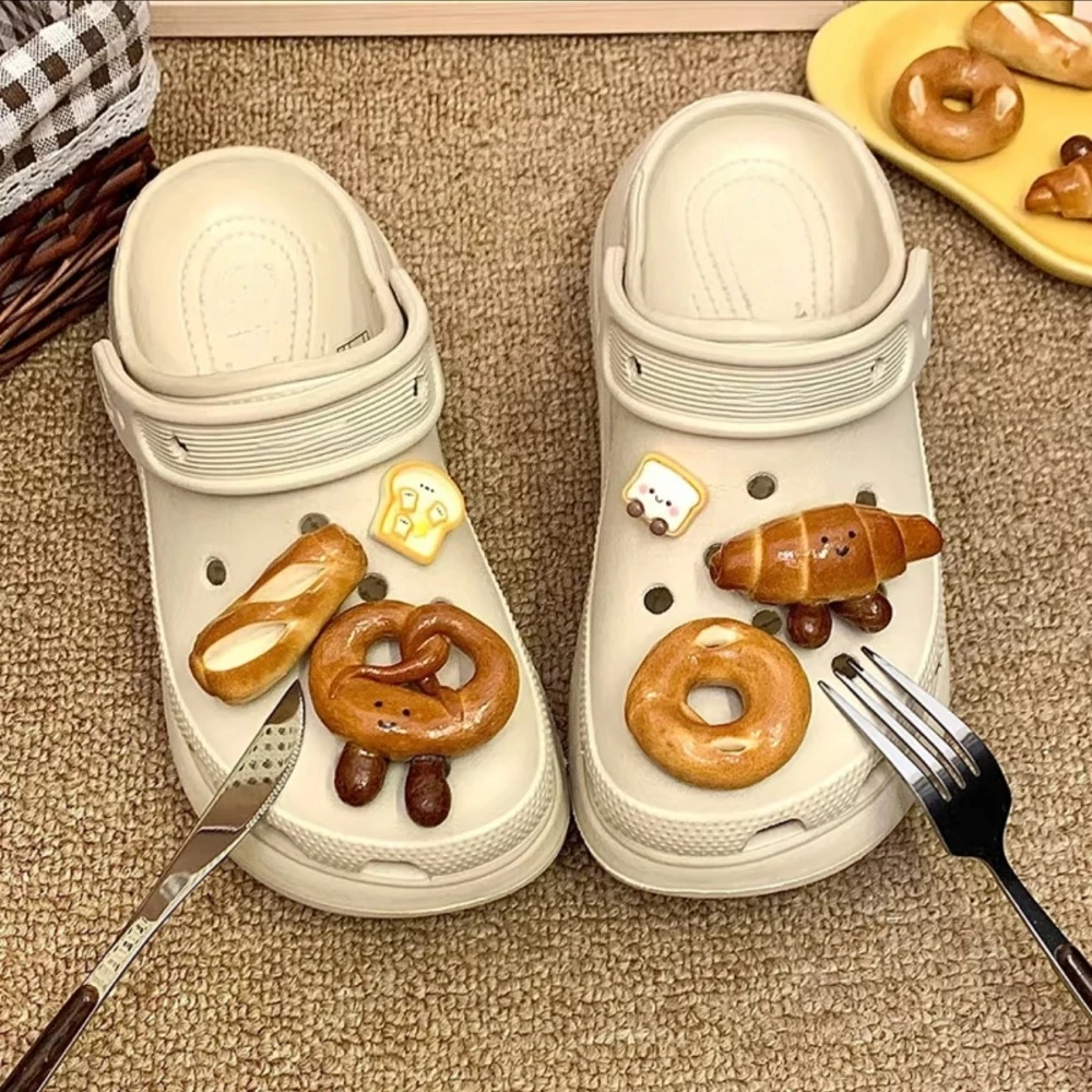 

DIY Cute cartoon bread hole Detachable Slippers shoe charms accessories mini hot dog buns cow horn buns resin shoe buckles