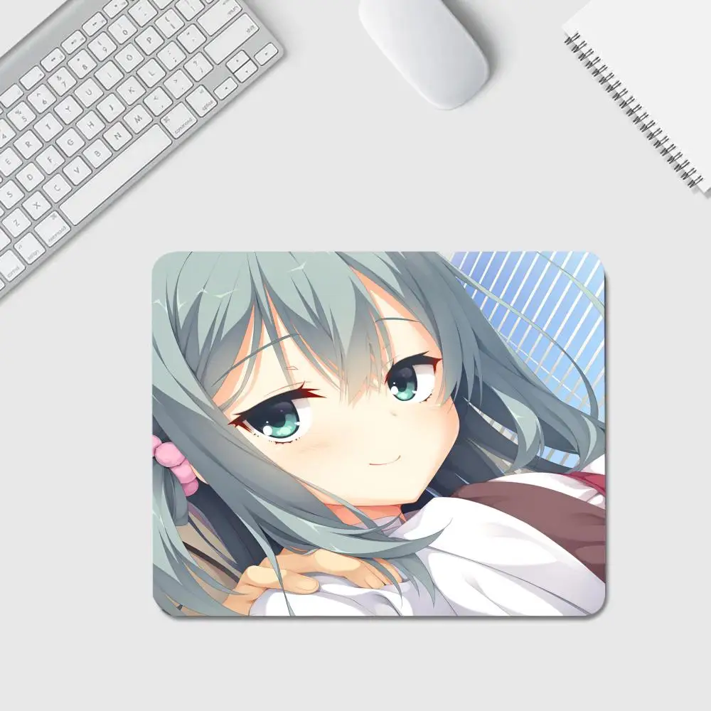 R-Riddle joker Girls Mouse Pad Anime Game Mouse Pad High Quality Small Desk Pad Rubber Laptop Desk Pad