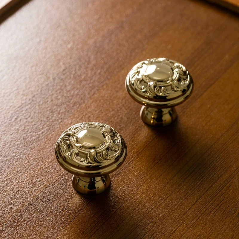 Gold Bronze Furniture Handles for Bedroom Luxurious French Style Wardrobe Door Pulls Shoe Cabinet Kitchen Drawer Small Pulls