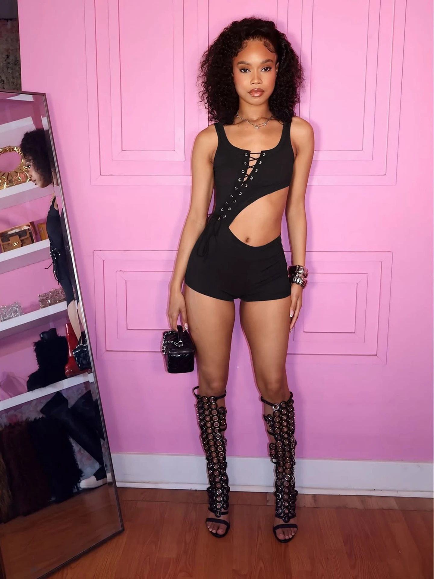 

Sisterlinda Hollow Playsuits Woman Sexy Summer Trend Cross Bandage Decoration U Collar Sleeveless Skinny Peach Hip Playsuits