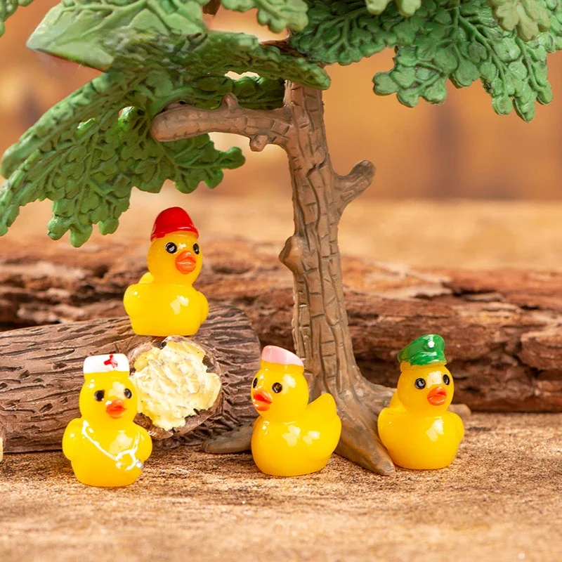 Pato amarelo miniatura para decoração de Dollhouse, pato minúsculo, ornamento bonito, mini resina, artesanato, micro paisagem, carreira, 10-50pcs