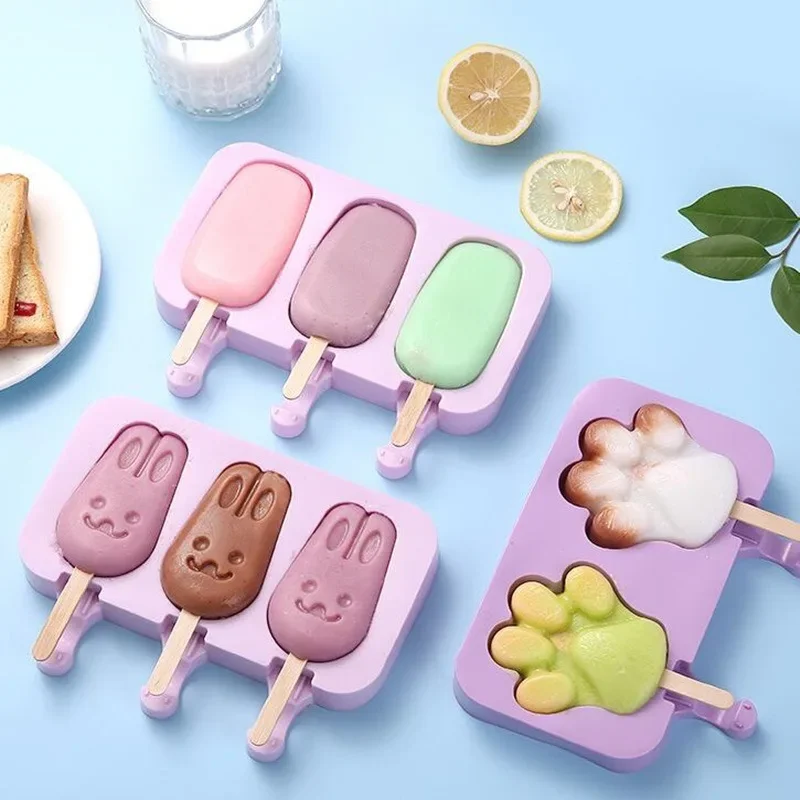 Homemade DIY Cute Cartoon Ice Cream Maker Mould Silicone Popsicle Molds Reusable Soft Ice Cream Mold Home Kitchen Tools