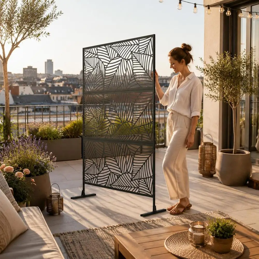 Panneau brise-vue décoratif extérieur noir avec motif floral et métal - 122 x 45 x 198 cm, noir